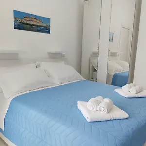 Apartman Mare Luna, Bari